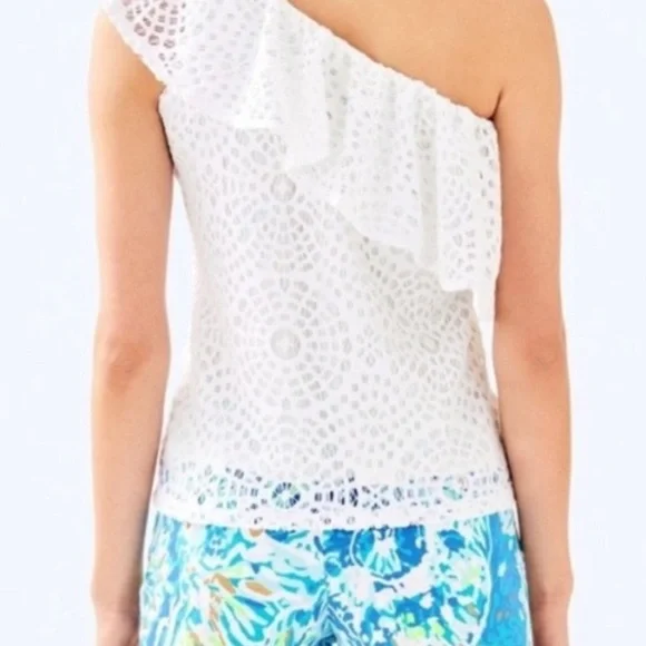 Lilly Pulitzer White Asymmetrical Flutter Sleeve Blouse - Picture 1 of 4